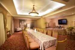 Toscana Inn Hotel Conference Room